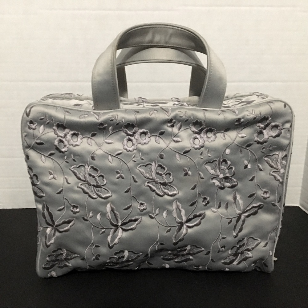 VINTAGE NEW!!! Neiman Marcus embroidered travel/makeup/toiletries/handbag